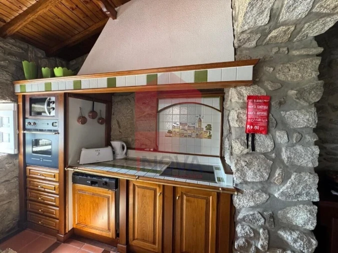 Moradia T5 para Venda em Turiz Foto 6