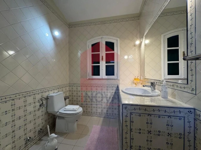 Moradia T5 para Venda em Turiz Foto 53