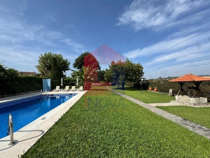 Moradia T5 para Venda em Turiz Foto 65