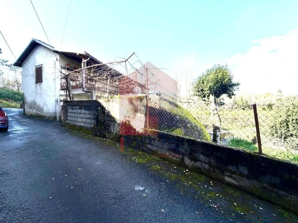 Moradia T3 para Venda em Turiz Foto 32