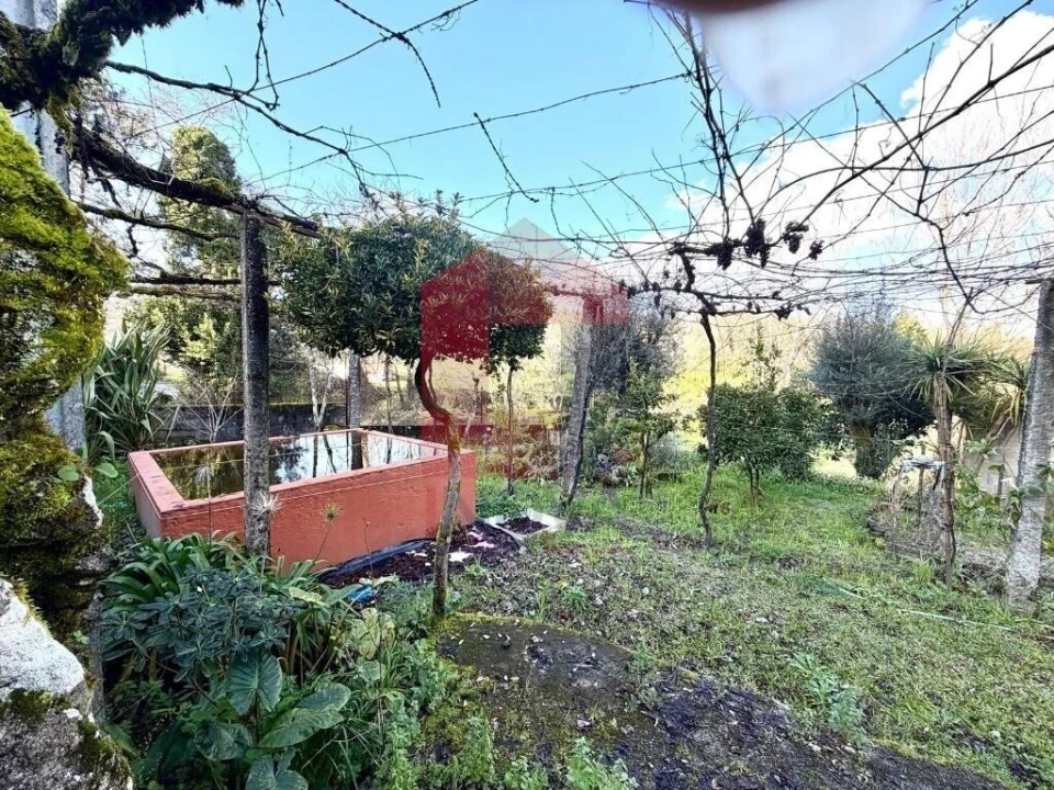 Moradia T3 para Venda em Turiz Foto 24