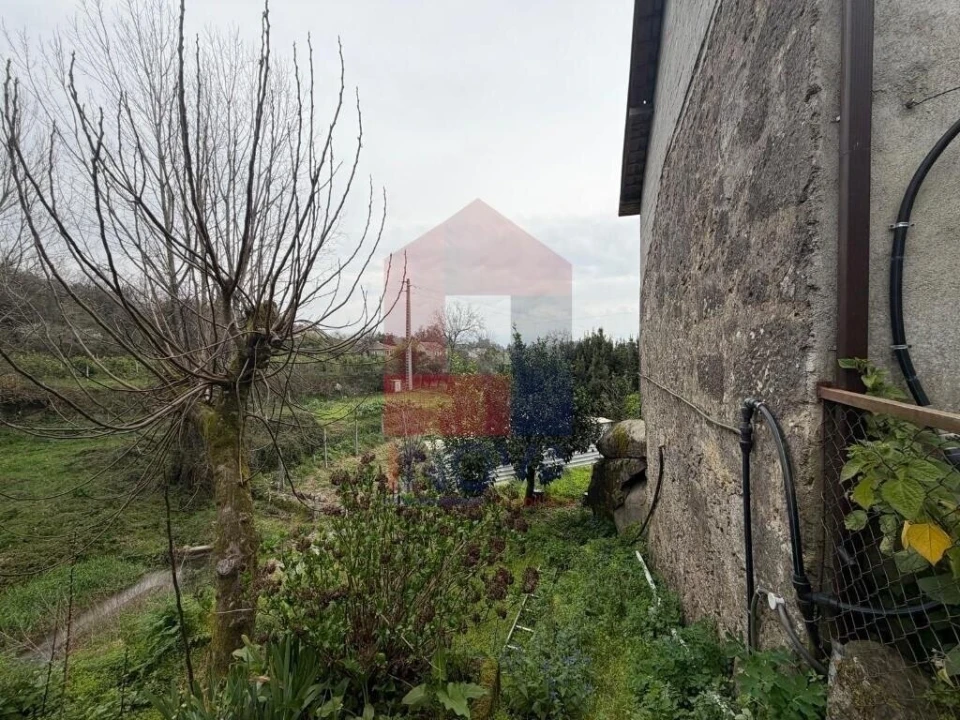 Moradia T3 para Venda em Turiz Foto 28