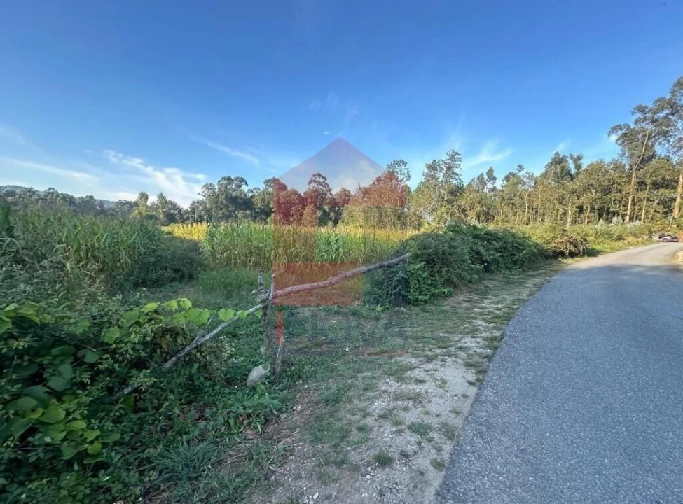 Terreno para Venda em Turiz Foto 1