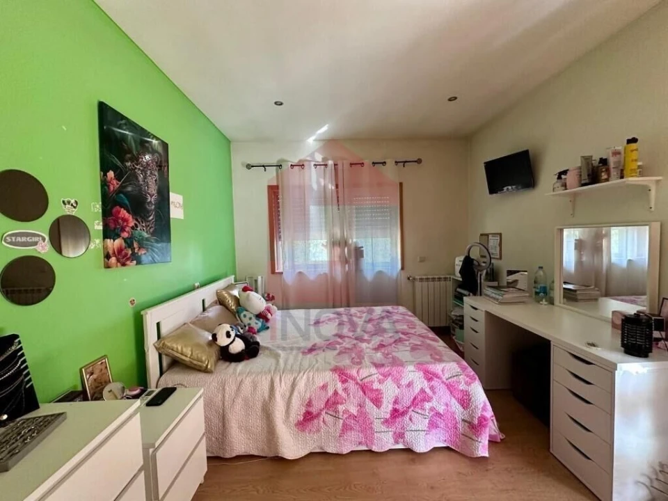 Moradia T3 para Venda em Sabariz Foto 14