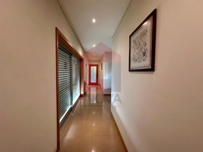 Moradia T3 para Venda em Sabariz Foto 24