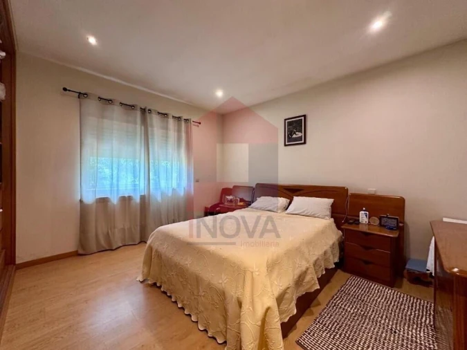 Moradia T3 para Venda em Sabariz Foto 23