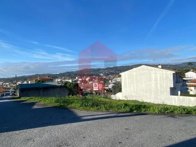 Terreno para Venda em Vila Verde e Barbudo Foto 2