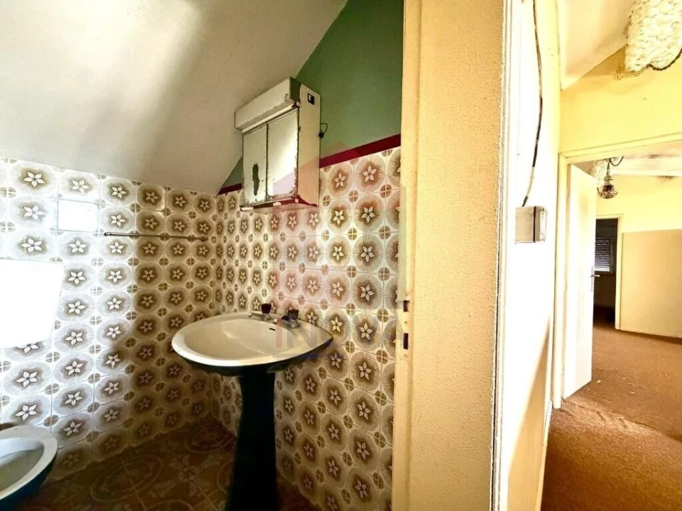 Moradia T3 para Venda em Vila Verde e Barbudo Foto 22