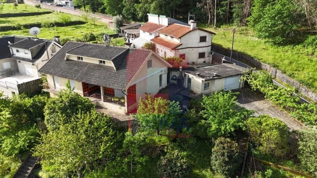 Moradia T3 para Venda em Vila Verde e Barbudo Foto 41