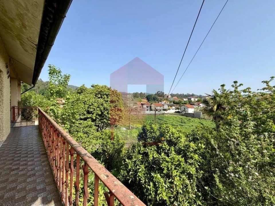 Moradia T3 para Venda em Vila Verde e Barbudo Foto 51