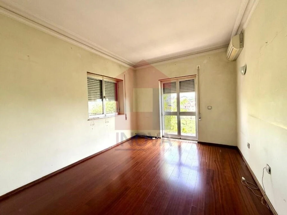 Moradia T3 para Venda em Vila Verde e Barbudo Foto 10