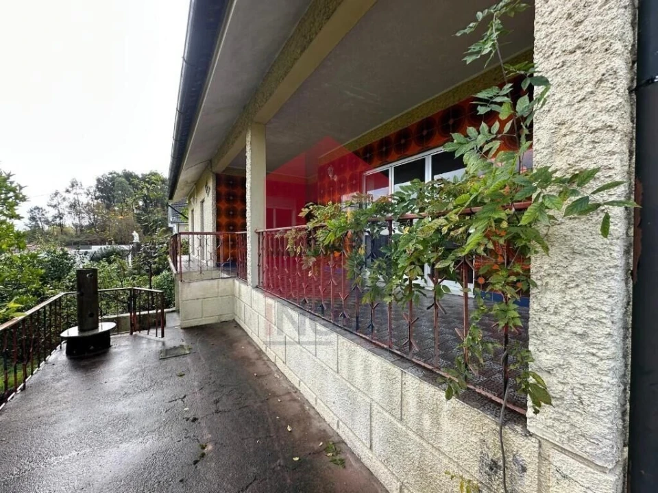 Moradia T3 para Venda em Vila Verde e Barbudo Foto 2