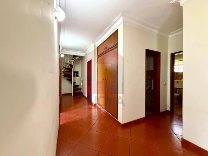 Moradia T3 para Venda em Vila Verde e Barbudo Foto 12