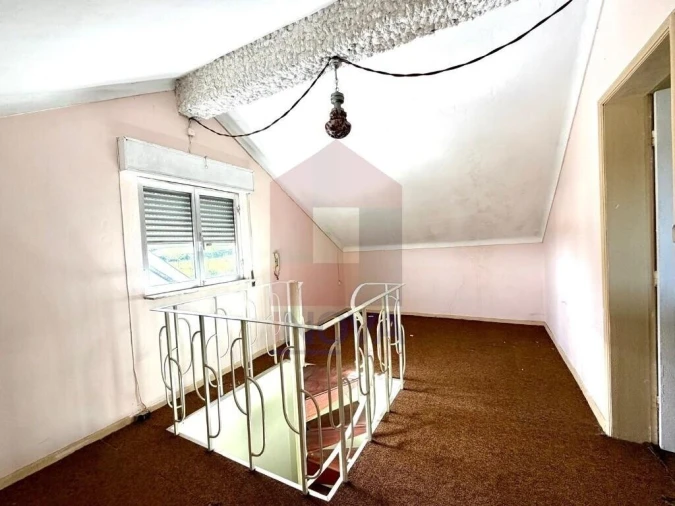 Moradia T3 para Venda em Vila Verde e Barbudo Foto 18