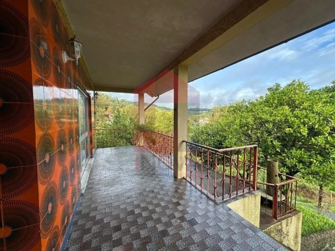 Moradia T3 para Venda em Vila Verde e Barbudo Foto 37