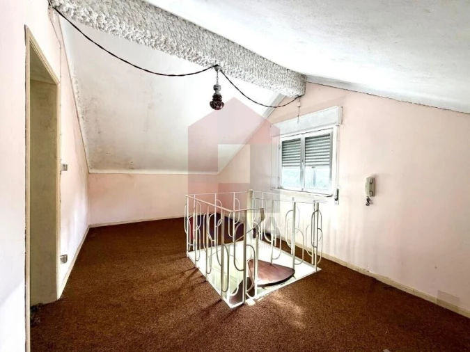 Moradia T3 para Venda em Vila Verde e Barbudo Foto 17