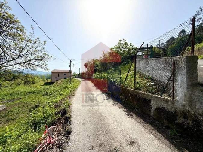 Moradia T3 para Venda em Vila Verde e Barbudo Foto 68