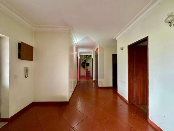 Moradia T3 para Venda em Vila Verde e Barbudo Foto 8