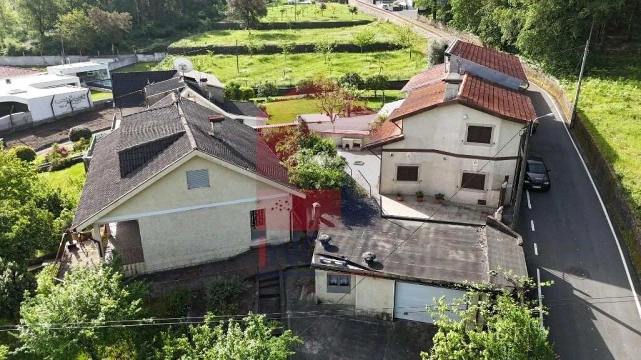 Moradia T3 para Venda em Vila Verde e Barbudo Foto 39