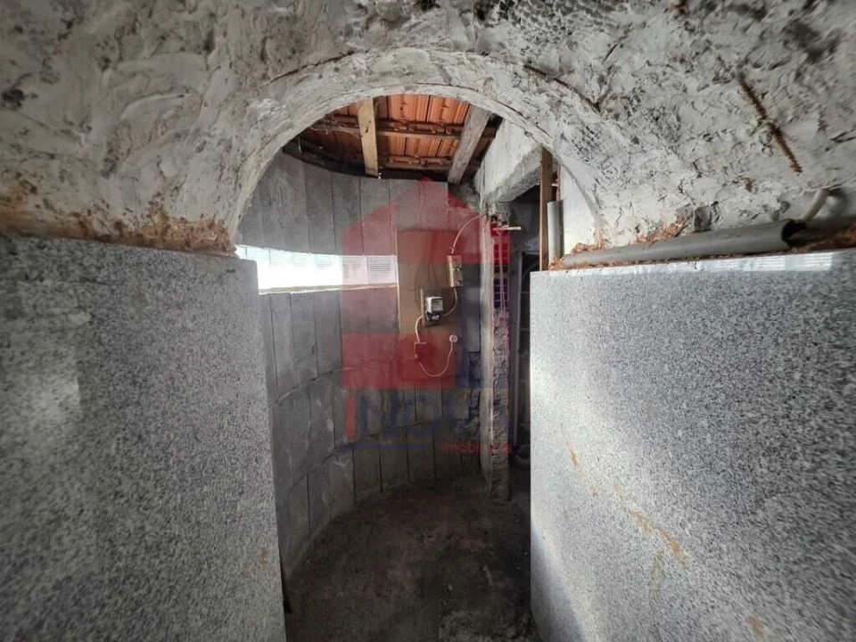 Moradia T1 para Venda em Pico Foto 8