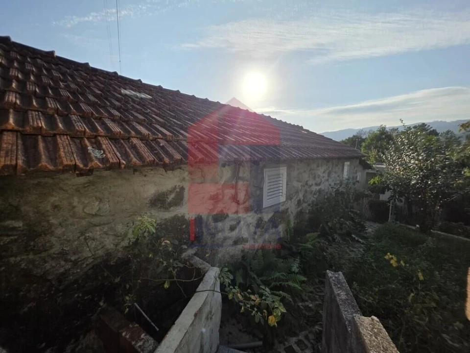 Moradia T1 para Venda em Pico Foto 27