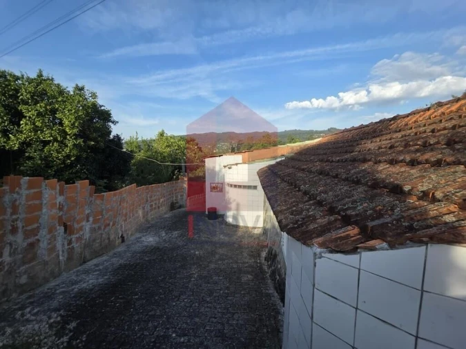 Moradia T1 para Venda em Pico Foto 14