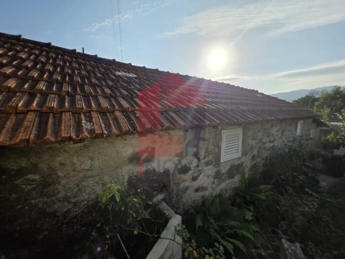 Moradia T1 para Venda em Pico Foto 26