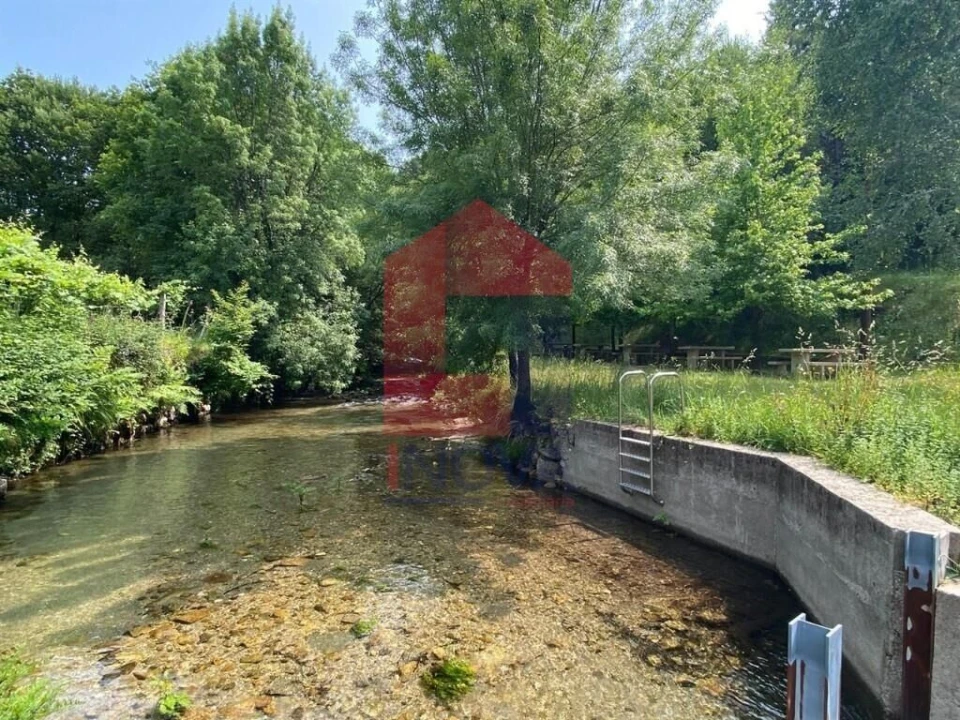 Moradia T0 para Venda em Portela Foto 41