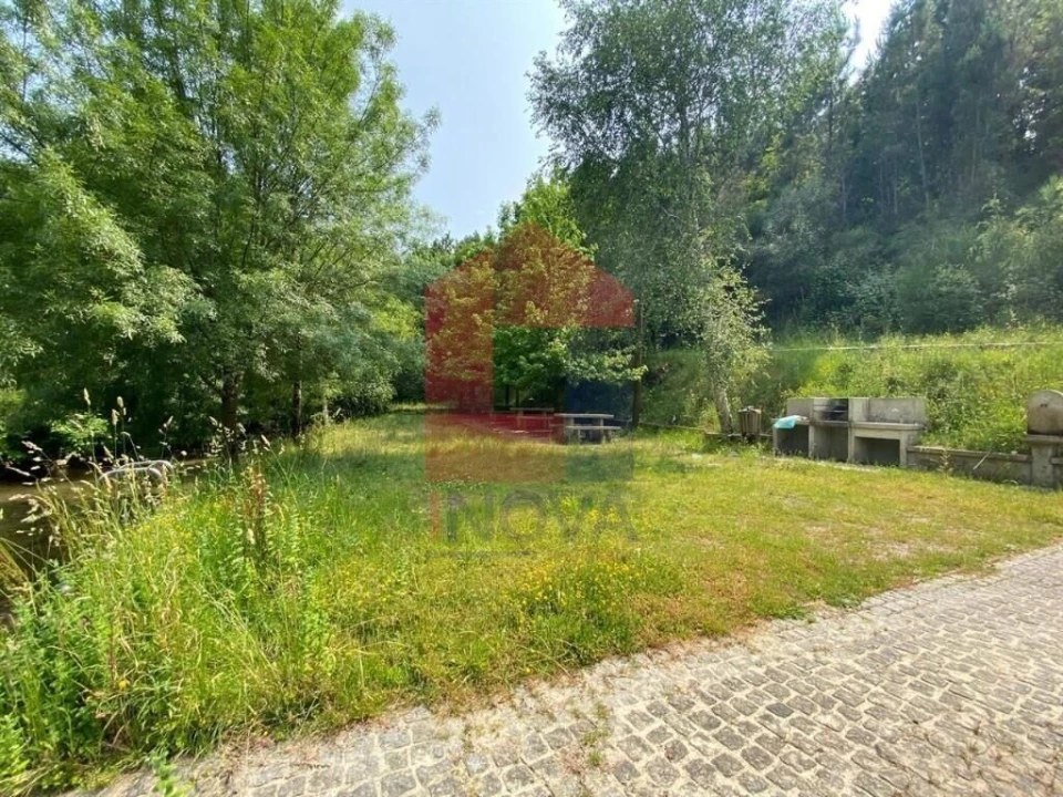 Moradia T0 para Venda em Portela Foto 37