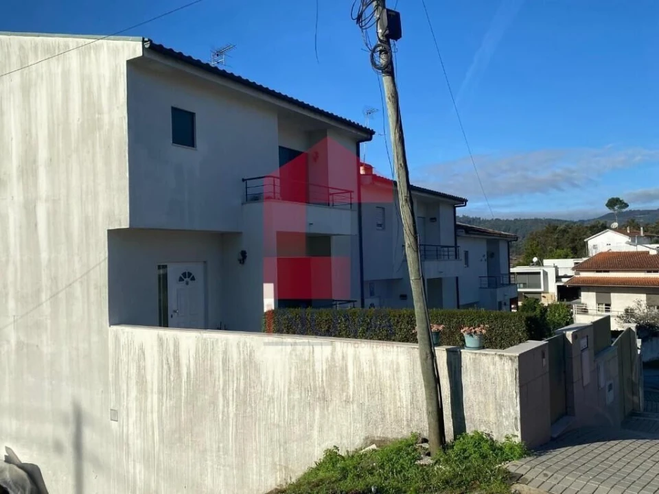 Terreno para Venda em Vila Verde e Barbudo Foto 14