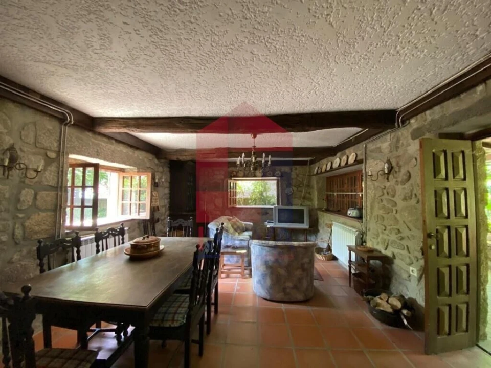 Moradia T5 para Venda em Prado (São Miguel) Foto 17