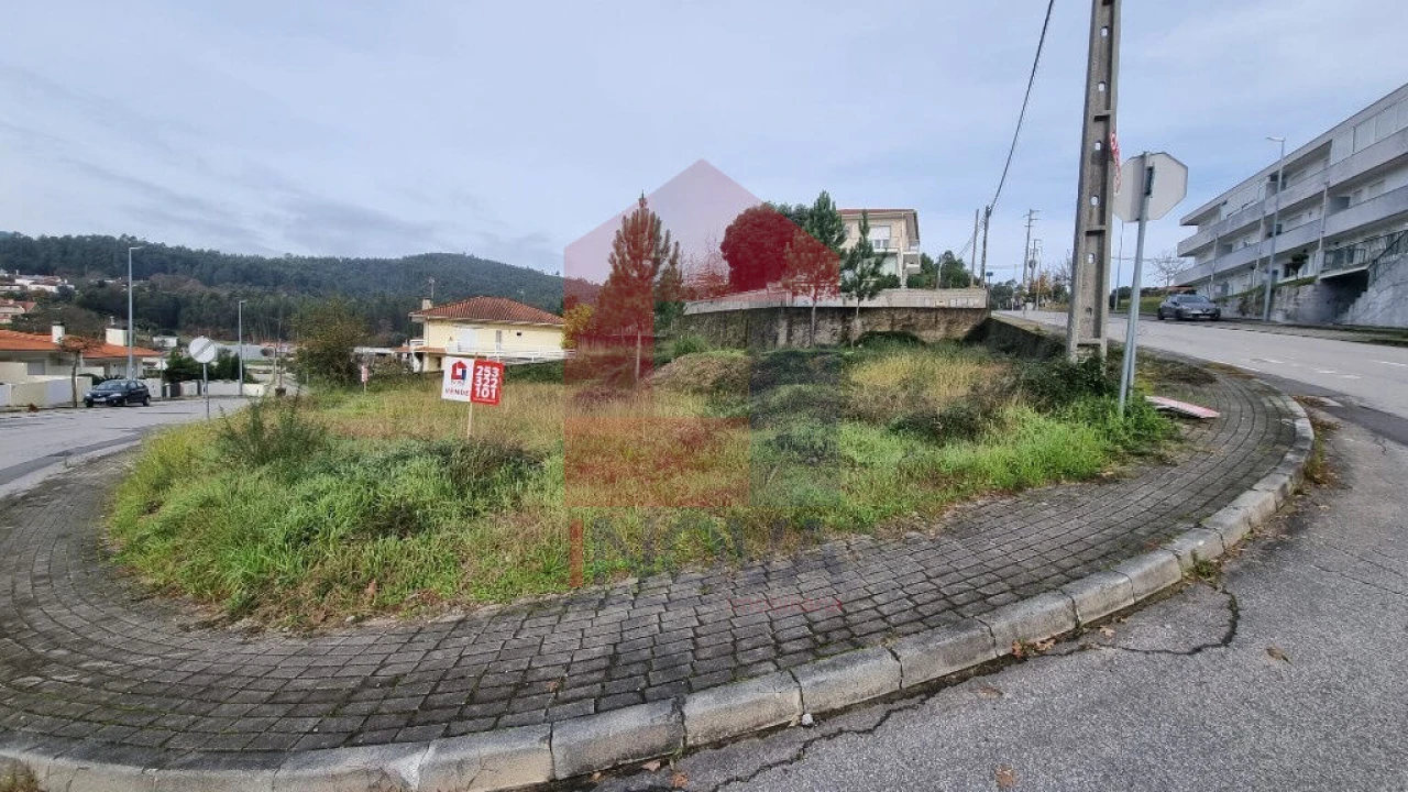 Terreno para Venda em Oliveira Foto 2