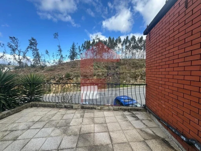 Moradia T3 para Venda em Vila Verde e Barbudo Foto 10