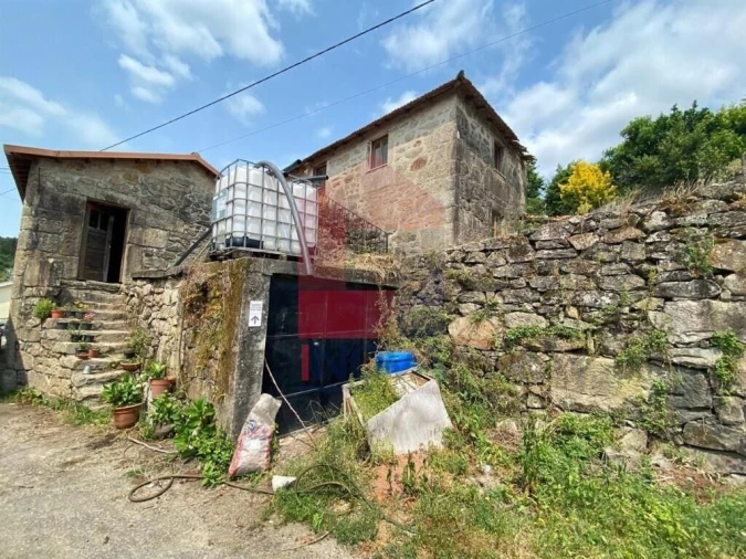 Moradia T2 para Venda em Portela Foto 3