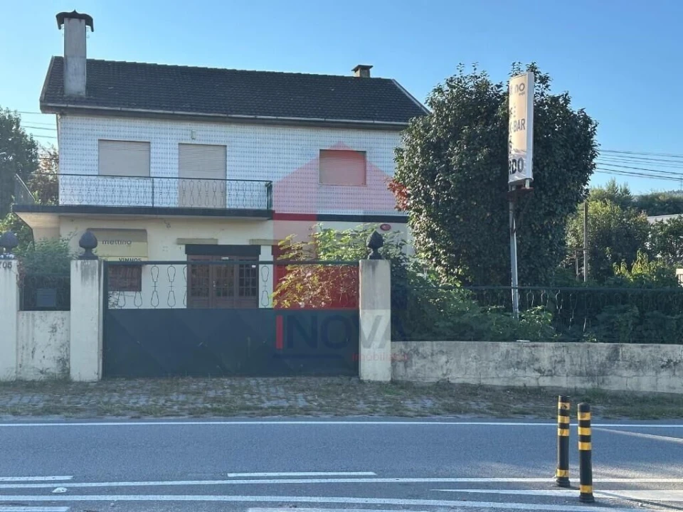 Moradia T4 para Venda em Gême Foto 32