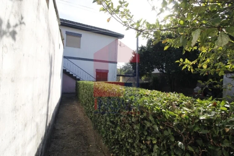 Moradia T4 para Venda em Gême Foto 21