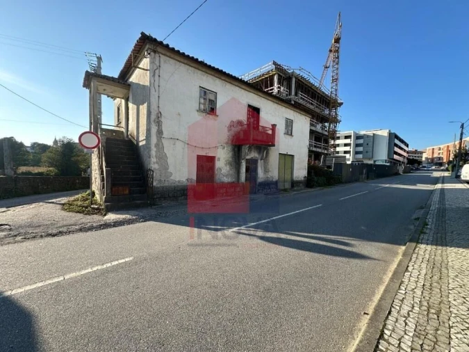 Moradia T3 para Venda em Vila Verde e Barbudo Foto 13