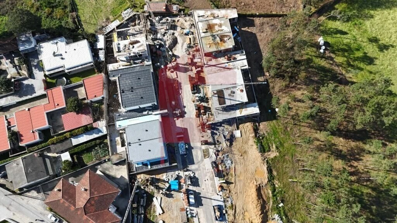 Moradia T4 para Venda em Turiz Foto 72