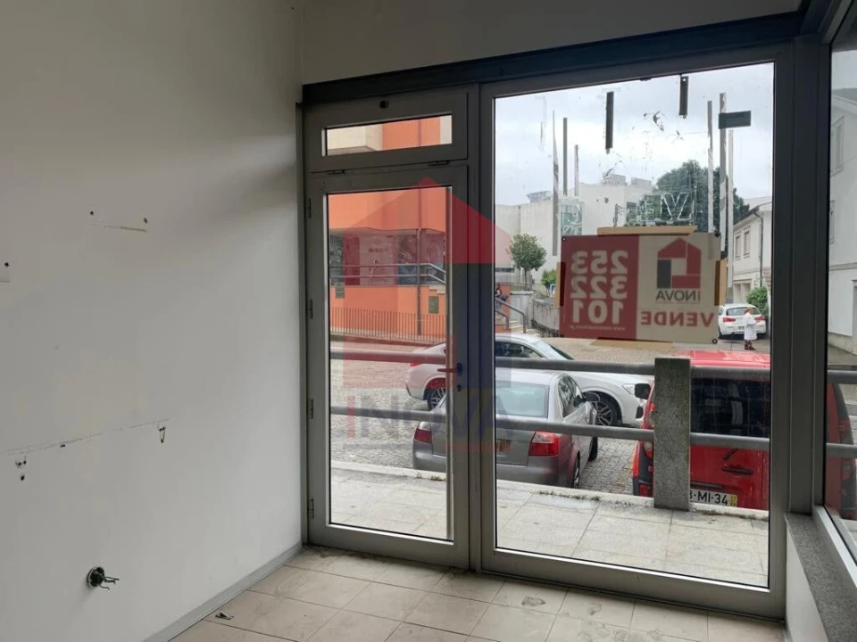 Loja para Venda em Vila Verde e Barbudo Foto 8