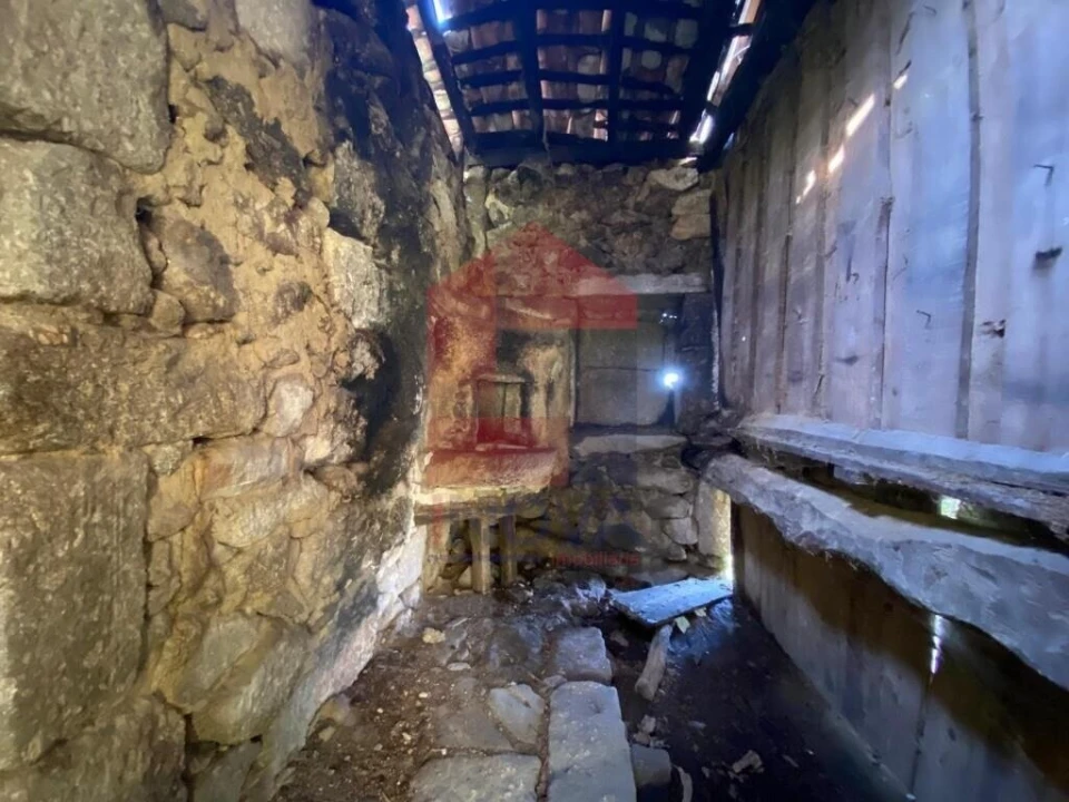 Moradia T0 para Venda em Aboim da Nóbrega e Gondomar Foto 14