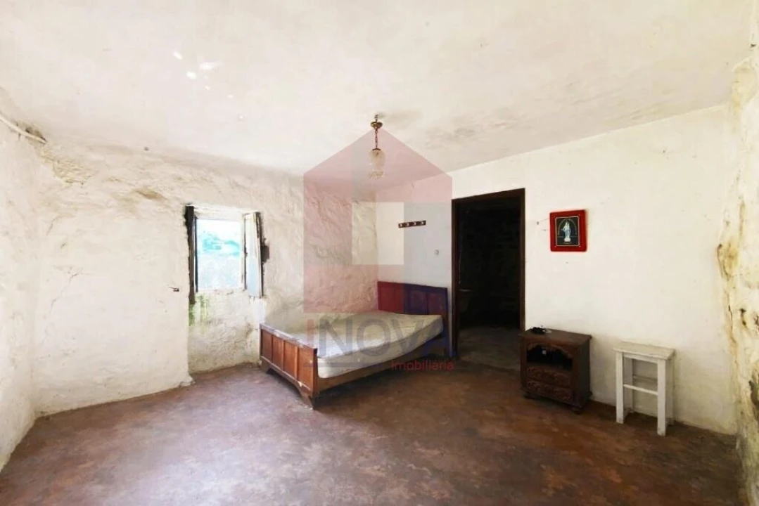 Moradia T0 para Venda em Aboim da Nóbrega e Gondomar Foto 8
