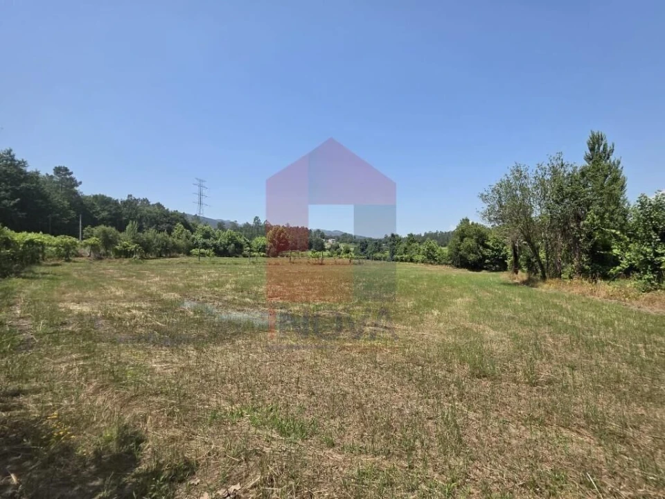 Terreno para Venda em Gême Foto 2