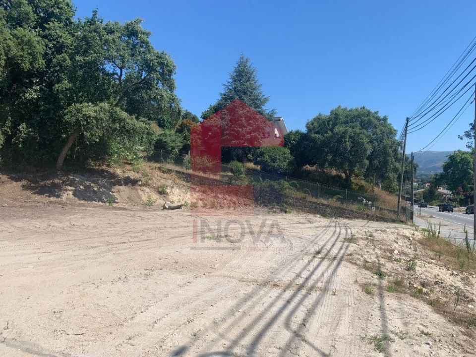 Terreno para Venda em Vila Verde e Barbudo Foto 8