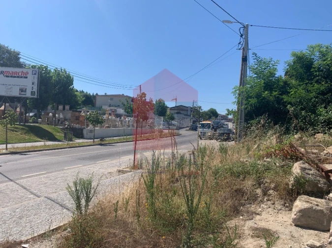 Terreno para Venda em Vila Verde e Barbudo Foto 9