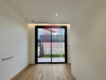 Moradia T4 para Venda em Turiz