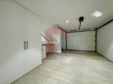 Moradia T4 para Venda em Turiz