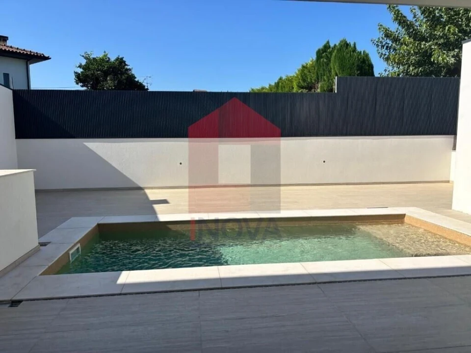 Moradia T4 para Venda em Turiz Foto 20