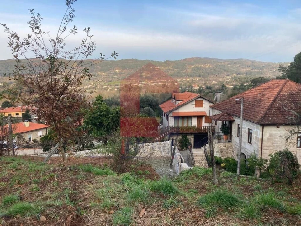 Terreno para Venda em Coucieiro Foto 23