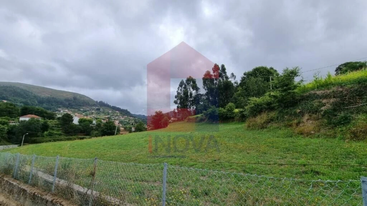 Terreno para Venda em Aboim da Nóbrega e Gondomar Foto 13