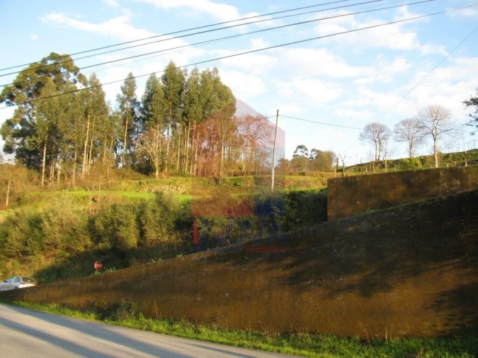 Terreno para Venda em Aboim da Nóbrega e Gondomar Foto 10
